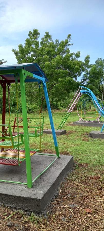 Selong Belanak Bungalows Exterior foto