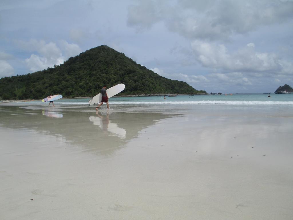 Selong Belanak Bungalows Exterior foto